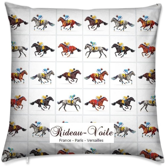 Tissu imprimé motif cheval chevaux rideau sur mesure décoration ameublement haut de gamme luxe Paris France Versailles équitation concours équipement